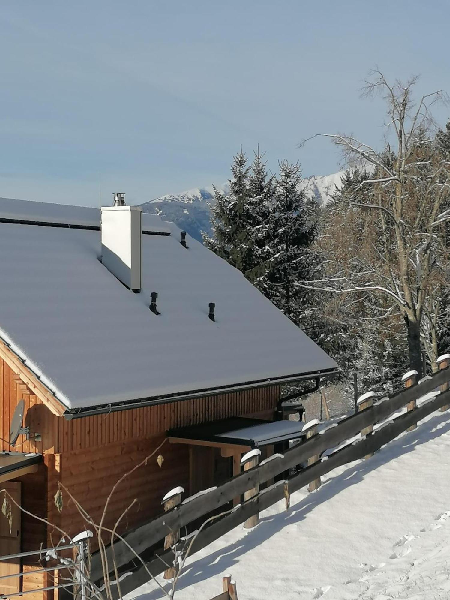 Laerchenhaus ,,Unterer Brodl" Vila Sankt Peter am Kammersberg Exterior foto